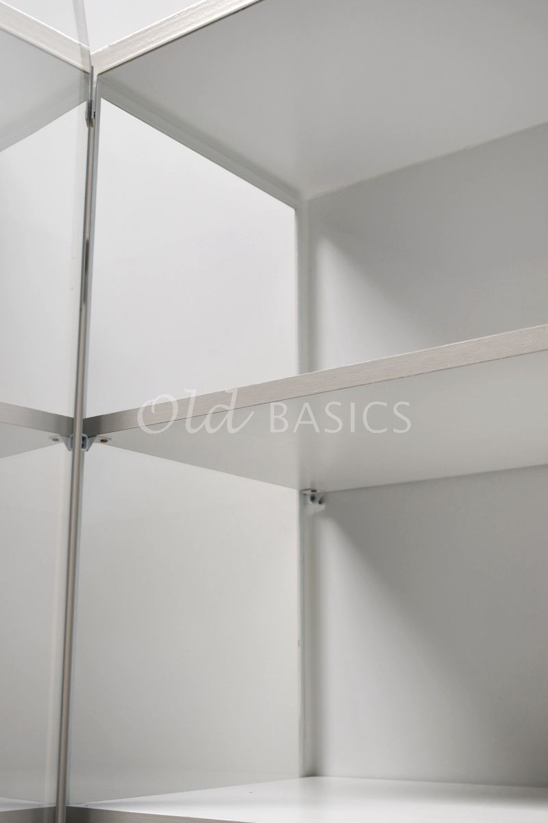 Detail van Apothekerskast Demi Lovely Linen, 4 deuren